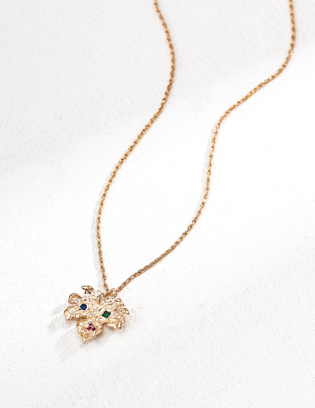 Vintage Zirconia Pendant Necklace D0630-2